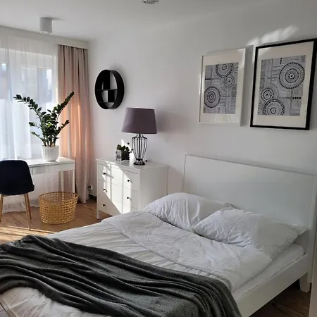 Apartmán 6/3 *