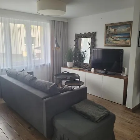 6/3 Pština